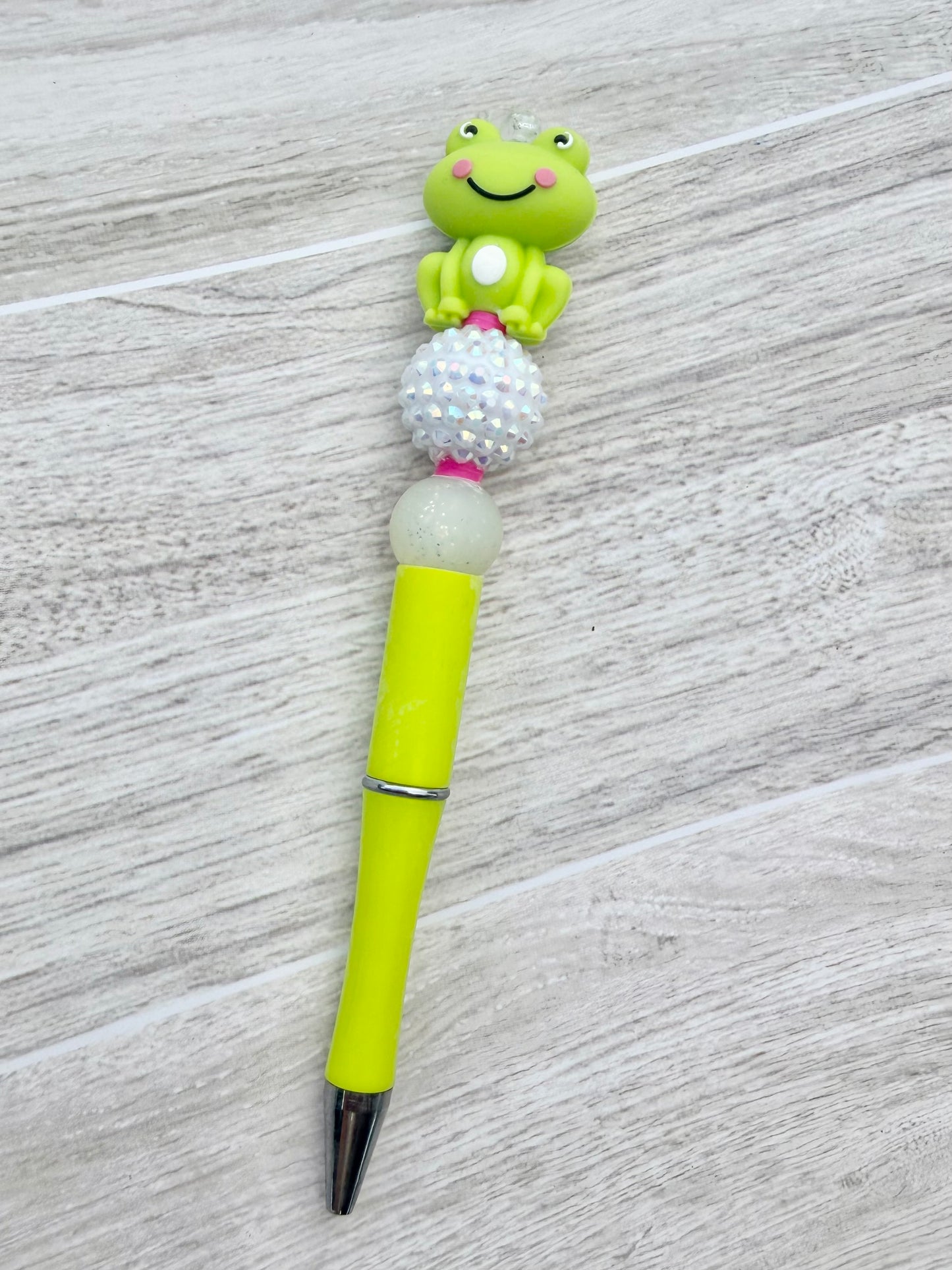Pen 37