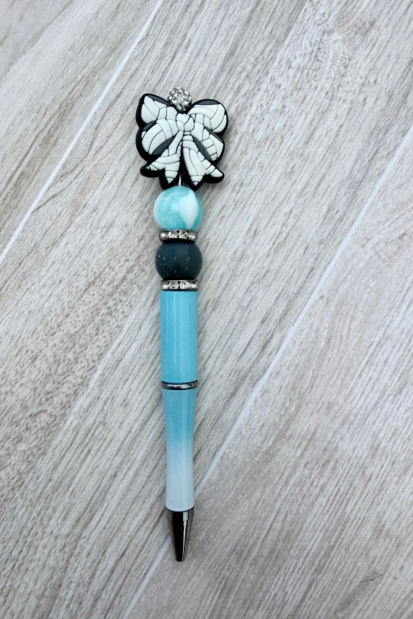Pen 6