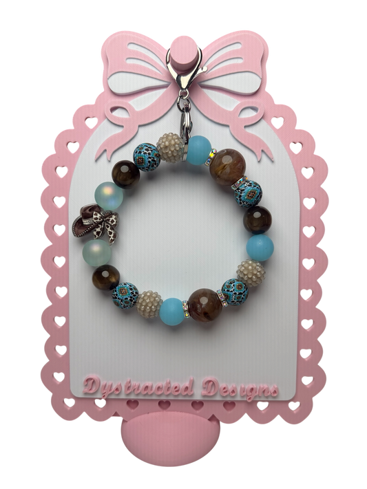Keychain wristlet 4