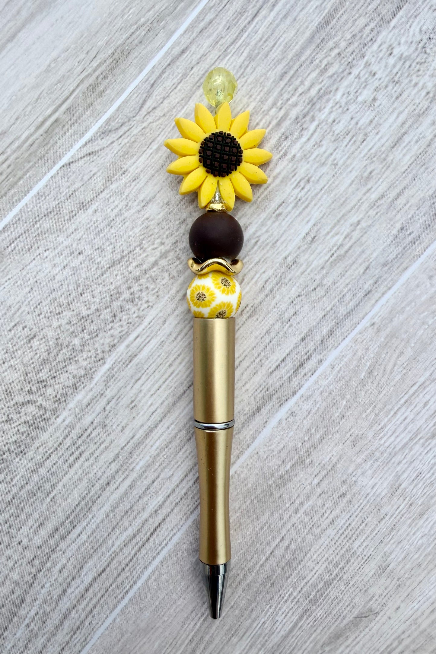Pen 15
